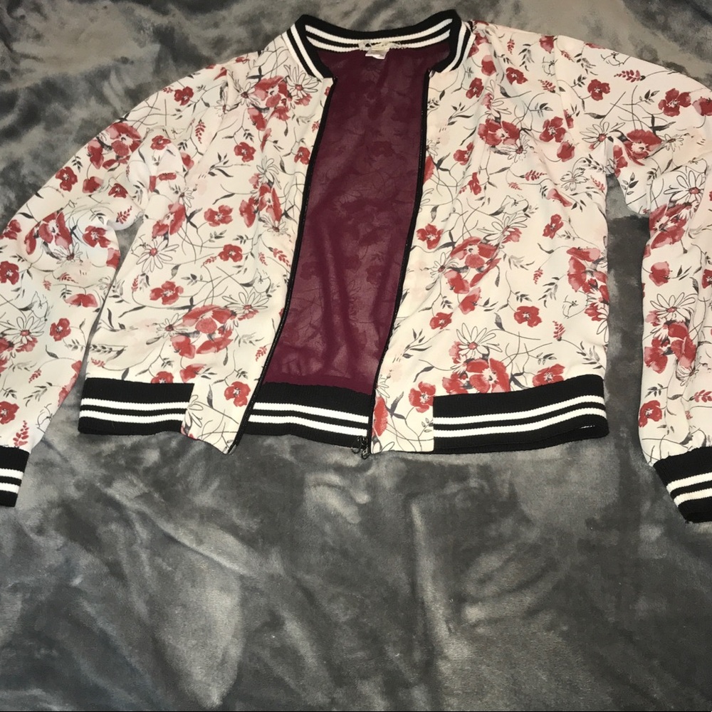 Light weight jacket